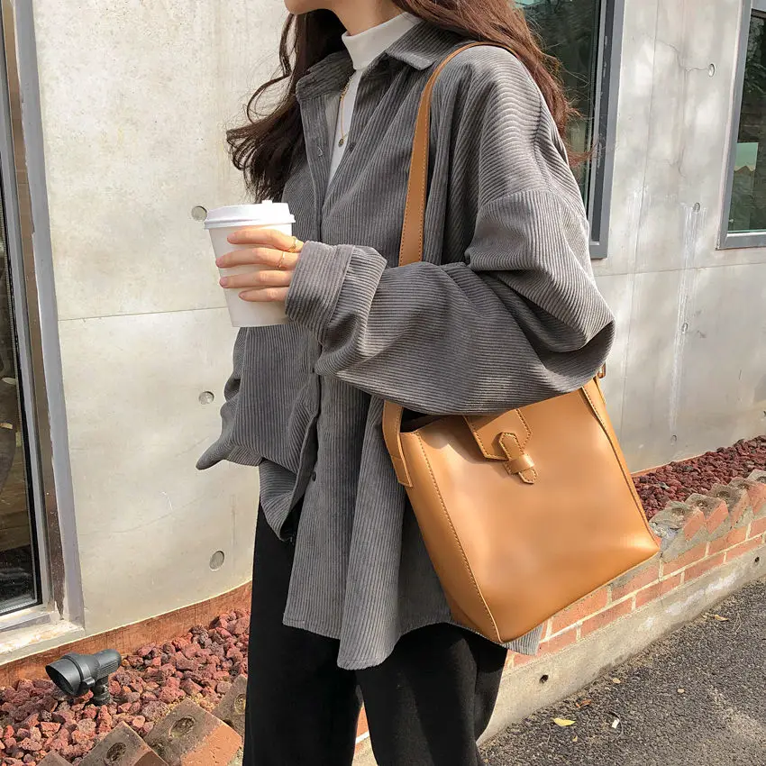 2022Spring And Autumn New Fashion Long-sleeved Casual Girl Lazy Lapel Solid Color Loose Coat Single-breasted Women's Clothing
2022Spring And Autumn New Fashion Long-sleeved Casual Girl Lazy Lapel Solid Color Loose Coat Single-breasted Women's Clothing