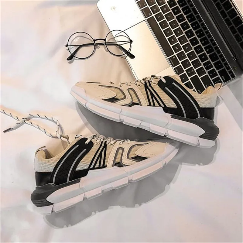 2021 Spring Autumn New Thick-Soled Running Shoes Men Wild Mesh Breathable Increased Frenulum Casual Shallow Mouth Sneakers
2021 Spring Autumn New Thick-Soled Running Shoes Men Wild Mesh Breathable Increased Frenulum Casual Shallow Mouth Sneakers