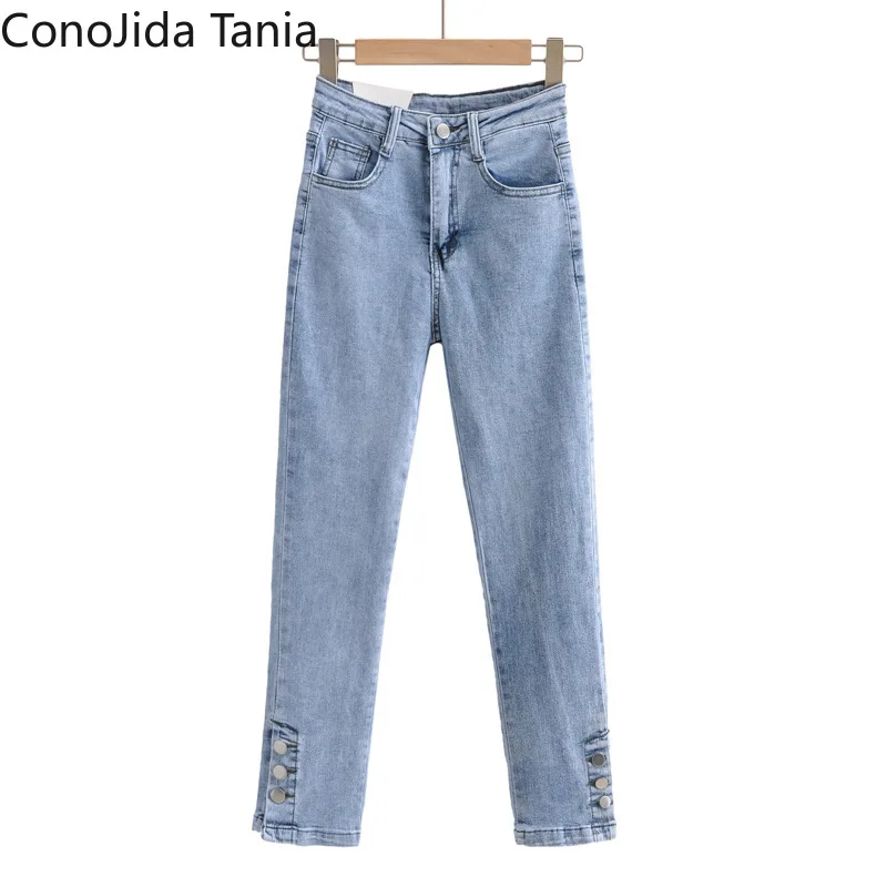 European and American Women's New High-waisted Pants Feet Three Button Denim Jeans(Plus size to XXL)
European and American Women's New High-waisted Pants Feet Three Button Denim Jeans(Plus size to XXL)