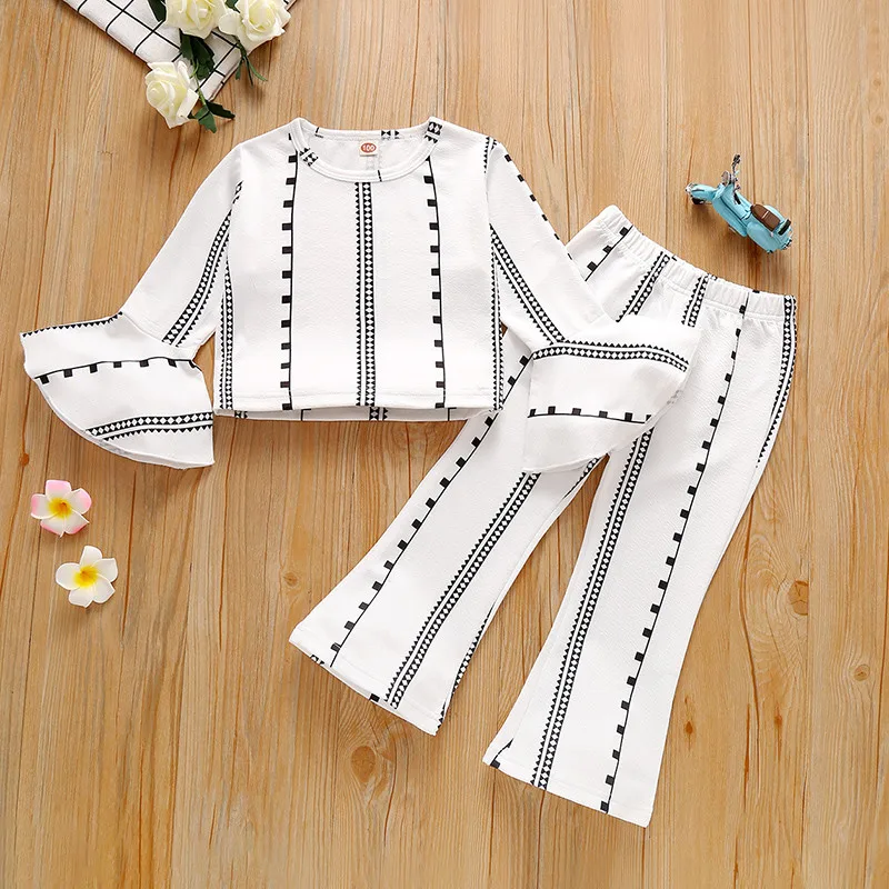 

2020 Autumn Children's Baby Girl Two Piece Set Toddler'S Trumpet Long Sleeve Crew Neck Top Striped Print Stretch Flared Trousers