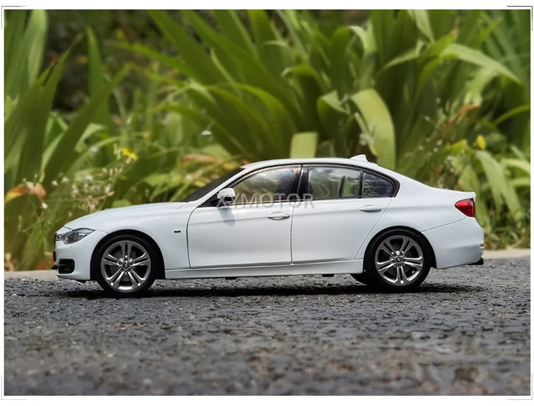 1:18 Welly для BMW 3 серии 335i металлическая литая модель автомобиля детские игрушки
