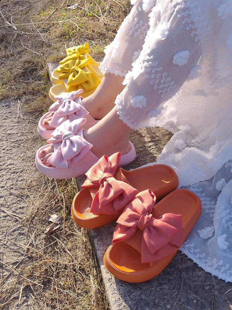Flat Shoes Female Home Slippers Women's Med Slides Platform Butterfly-Knot Massage Beach Rubber Soft Fabric Butterfly-knot PU
Flat Shoes Female Home Slippers Women's Med Slides Platform Butterfly-Knot Massage Beach Rubber Soft Fabric Butterfly-knot PU