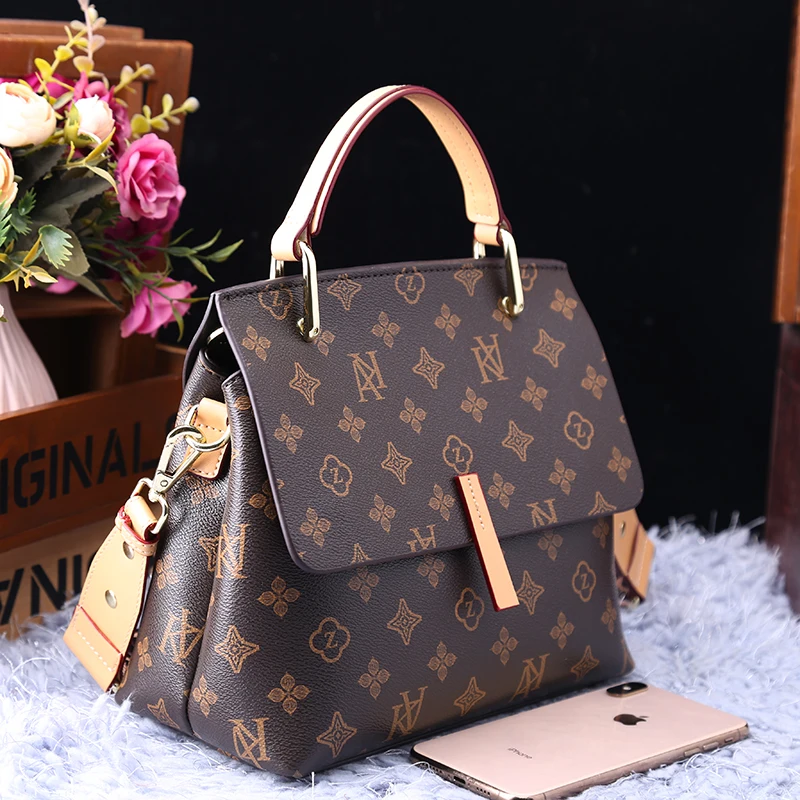 Purses and Handbags Luxury Designer Brand 2021 New Vintage Geometric Prints Single Shoulder Bag Genuine Leather Women Handbags
Purses and Handbags Luxury Designer Brand 2021 New Vintage Geometric Prints Single Shoulder Bag Genuine Leather Women Handbags
