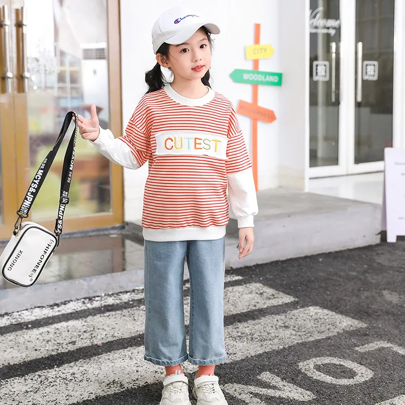 Hign Quality Cheaper Price New Winter Striped Boutique Kids Clothing Fashion Children Clothing Casual Letter O-Neck Top
Hign Quality Cheaper Price New Winter Striped Boutique Kids Clothing Fashion Children Clothing Casual Letter O-Neck Top