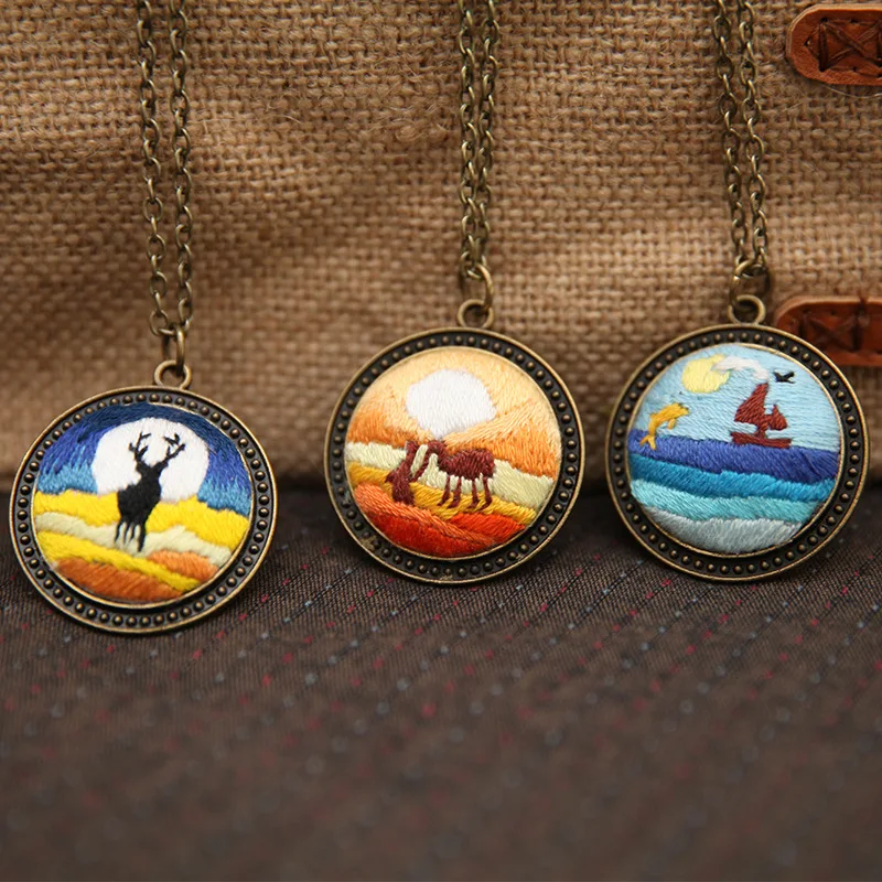 Creative DIY Necklace Embroidery Kit Needlework Flower Pattern Printed Cross Stitch with hoop Swing Handmade Art Craft Gift
Creative DIY Necklace Embroidery Kit Needlework Flower Pattern Printed Cross Stitch with hoop Swing Handmade Art Craft Gift