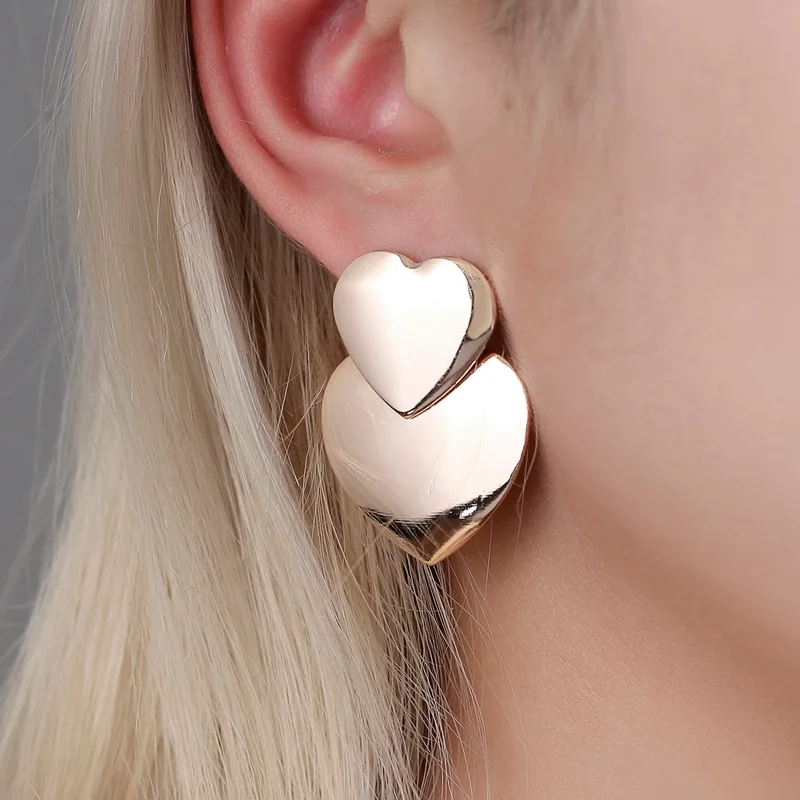 Fashion Simple Mirror Love Cold Style Exaggerated Metal Sweet Double Heart Earrings For Women Stud Jewelry Wholesale
Fashion Simple Mirror Love Cold Style Exaggerated Metal Sweet Double Heart Earrings For Women Stud Jewelry Wholesale