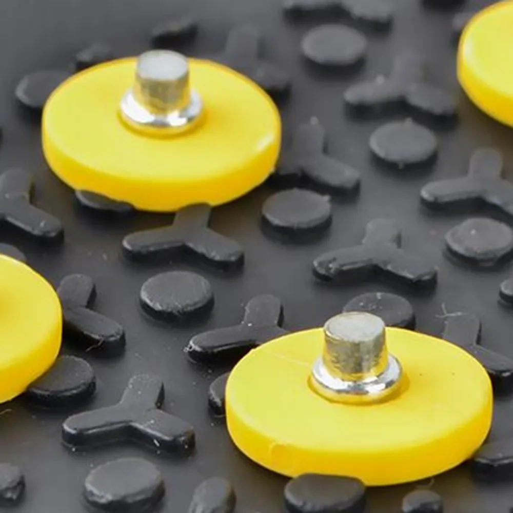 2PCS Non Slip Shoes Cover 10 Teeth Crampon Portable Climbing Shoe Studs Ice Gripper Antiskid Snow Cleat Outdoor Accessories
2PCS Non Slip Shoes Cover 10 Teeth Crampon Portable Climbing Shoe Studs Ice Gripper Antiskid Snow Cleat Outdoor Accessories