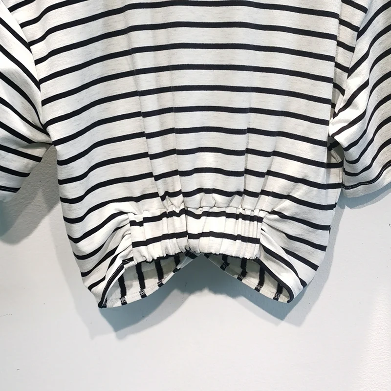 Women T-shirt Spring/Summer 2021 New T-shirt Fashionable Striped Short-sleeved T-shirt Top
Women T-shirt Spring/Summer 2021 New T-shirt Fashionable Striped Short-sleeved T-shirt Top