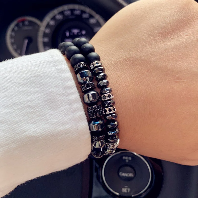 2021 Royal Geometric Charm Bracelet Men Pave Cubic Zirconia Natural Stone Bracelet For Men Fashion Jewelry Gift 
2021 Royal Geometric Charm Bracelet Men Pave Cubic Zirconia Natural Stone Bracelet For Men Fashion Jewelry Gift