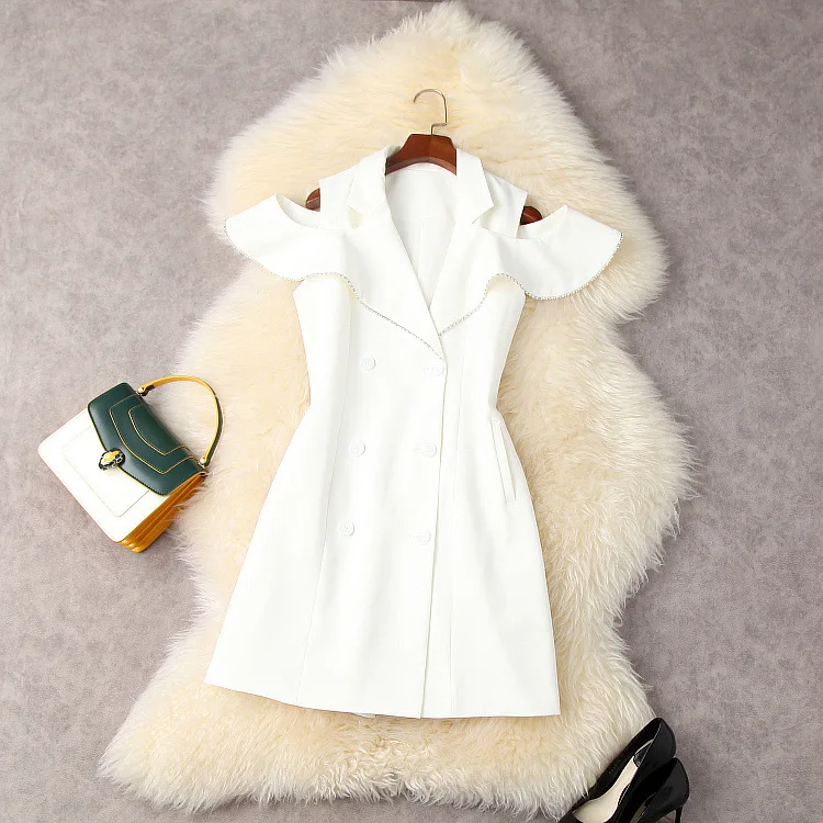 European and American women's wear for summer 2021 Nail bead with short sleeves Dew shoulder Fashion double breasted dress
European and American women's wear for summer 2021 Nail bead with short sleeves Dew shoulder Fashion double breasted dress