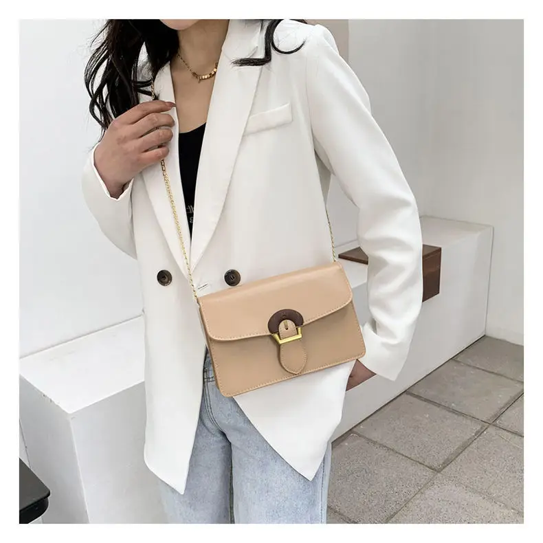 handbag chain shoulder messenger bag handbag small square bag shoulder bag messenger bag fashion design girl small shoulder bag
handbag chain shoulder messenger bag handbag small square bag shoulder bag messenger bag fashion design girl small shoulder bag