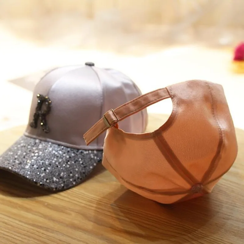 SILOQIN Fashion Spring Summer All-Match Shading Baseball Cap New Women's Letters Casual Snapback Breathable Sports Mesh Caps
SILOQIN Fashion Spring Summer All-Match Shading Baseball Cap New Women's Letters Casual Snapback Breathable Sports Mesh Caps