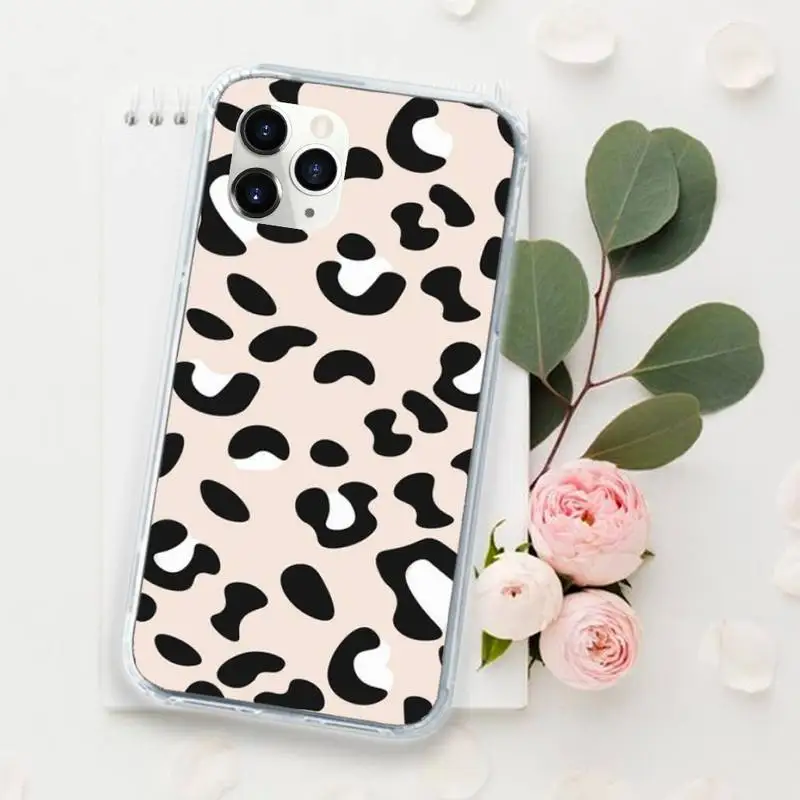 Sexy Leopard Print Pattern Phone Case for iPhone 11 12 mini pro XS MAX 8 7 6 6S Plus X 5S SE 2020 XR Luxury brand shell funda 
Sexy Leopard Print Pattern Phone Case for iPhone 11 12 mini pro XS MAX 8 7 6 6S Plus X 5S SE 2020 XR Luxury brand shell funda