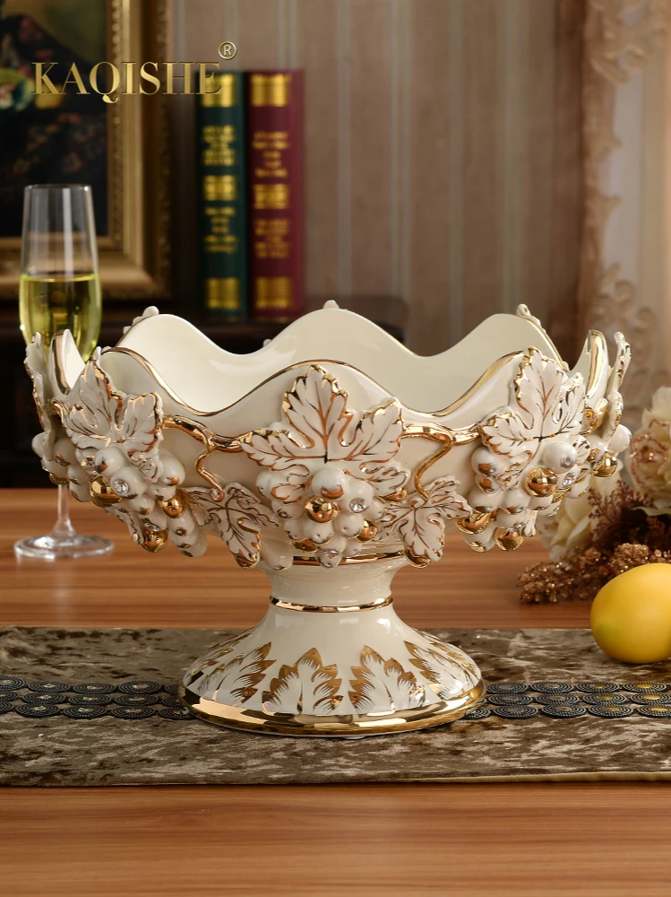 Ceramic Fruit Plate Living Room Creative Modern Home European Style Fruit Plate Set Tea Table Decorations Decoration
Ceramic Fruit Plate Living Room Creative Modern Home European Style Fruit Plate Set Tea Table Decorations Decoration