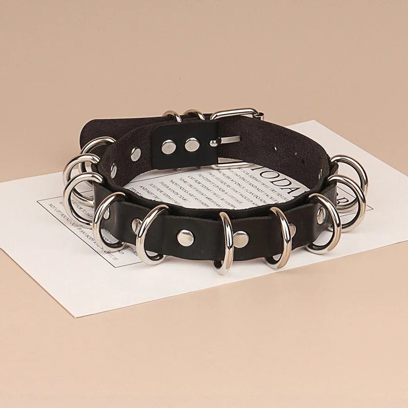 2022 Personality Fashion Ladies Necklace Punk Style Leather Collar Metal Multi-round Belt Ring Buckle Ladies Necklace Necklace
2022 Personality Fashion Ladies Necklace Punk Style Leather Collar Metal Multi-round Belt Ring Buckle Ladies Necklace Necklace
