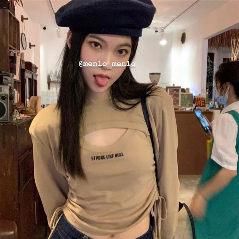 Sexy Y2K Letter Print Fake 2 Pieces Fashion T-shirt Women Autumn Loose Long Sleeve and Tank Tops Causal Cropped Streetwear
Sexy Y2K Letter Print Fake 2 Pieces Fashion T-shirt Women Autumn Loose Long Sleeve and Tank Tops Causal Cropped Streetwear