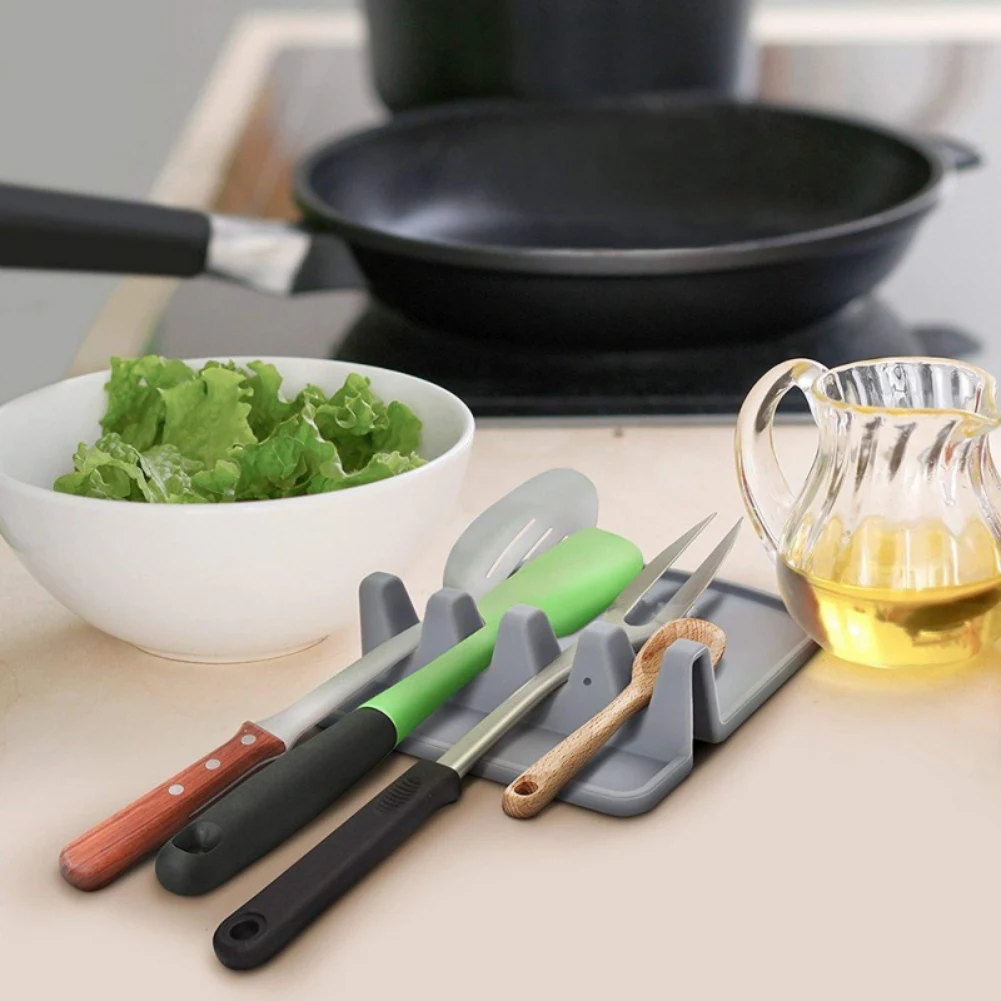 Kitchen Silicone Utensil Rest, Suitable For Cooking Dining Table Stove Top Fork BBQ Brushes Tongs And Kitchen Utensils
Kitchen Silicone Utensil Rest, Suitable For Cooking Dining Table Stove Top Fork BBQ Brushes Tongs And Kitchen Utensils