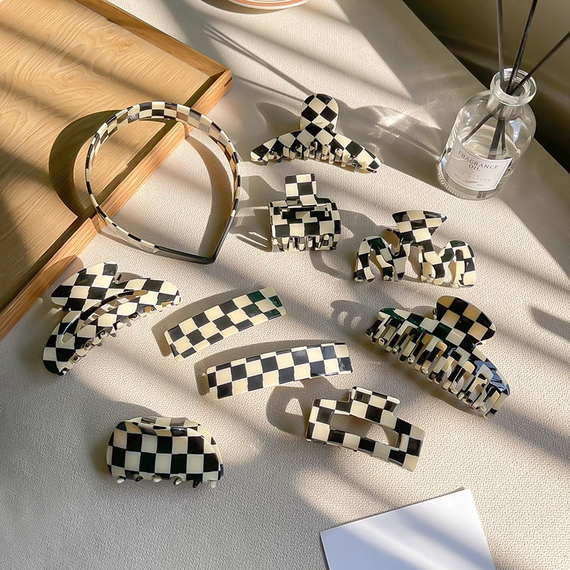Fashion Black White Plaid Hair Claws Hairband Elegent Accetate Geometric Hair Clips for Women Girls Hairpins Hair Accessories
Fashion Black White Plaid Hair Claws Hairband Elegent Accetate Geometric Hair Clips for Women Girls Hairpins Hair Accessories