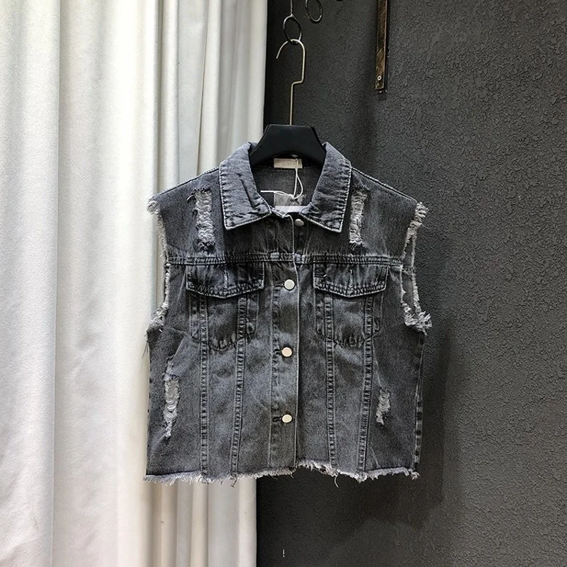 Sleeveless Denim Vest Jacket Womens New Turn-Down Collar Single Breasted Loose Hole Fashion High Street Vintage Female Vest
Sleeveless Denim Vest Jacket Womens New Turn-Down Collar Single Breasted Loose Hole Fashion High Street Vintage Female Vest