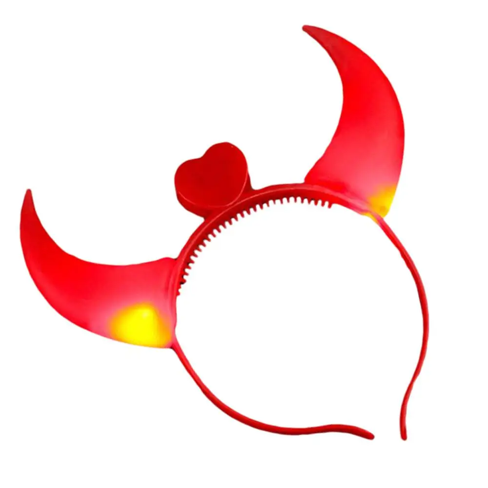 Halloween Party Light LED Headband Headband Headband Ox Horns Cosplay Supplies Colorful Props Hairband Random Color
Halloween Party Light LED Headband Headband Headband Ox Horns Cosplay Supplies Colorful Props Hairband Random Color