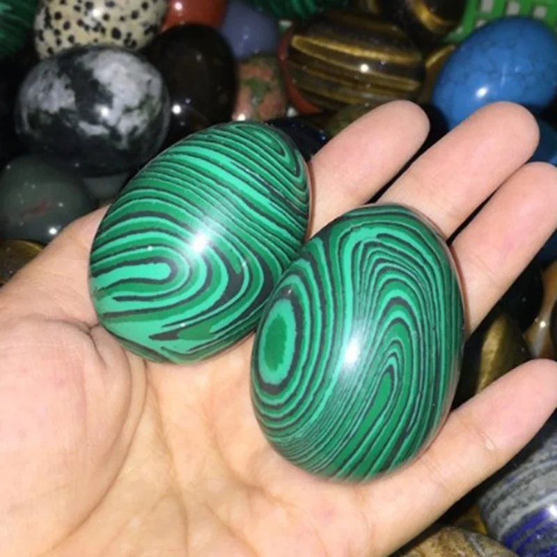 2020 Large 40MM Natural Green Malachite Crystal Gemstone Healing Sphere Ball Home decor
2020 Large 40MM Natural Green Malachite Crystal Gemstone Healing Sphere Ball Home decor