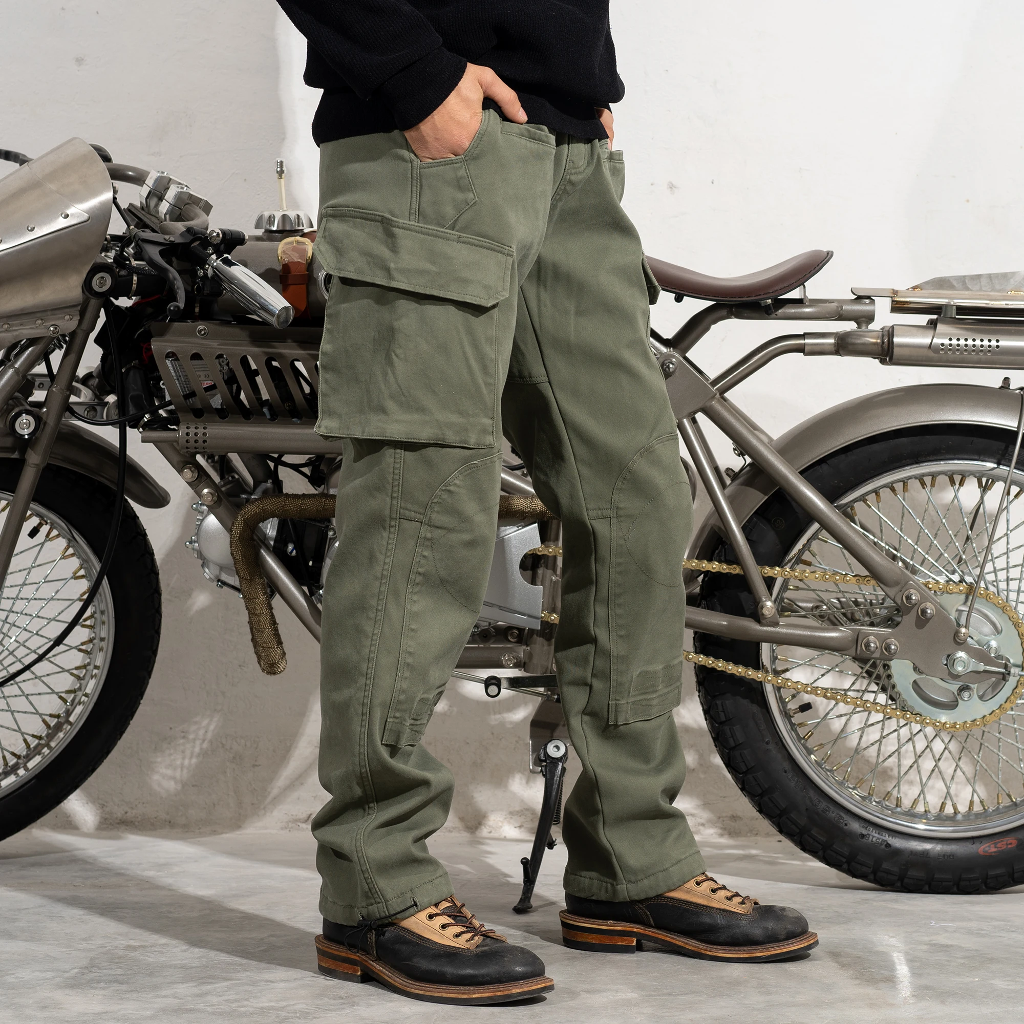 Autumn Winter Straight Thick Overalls Solid Color Simple Knee Stitching Riding Outer Wear Windproof Warm Sports Anti-fall Pants
Autumn Winter Straight Thick Overalls Solid Color Simple Knee Stitching Riding Outer Wear Windproof Warm Sports Anti-fall Pants