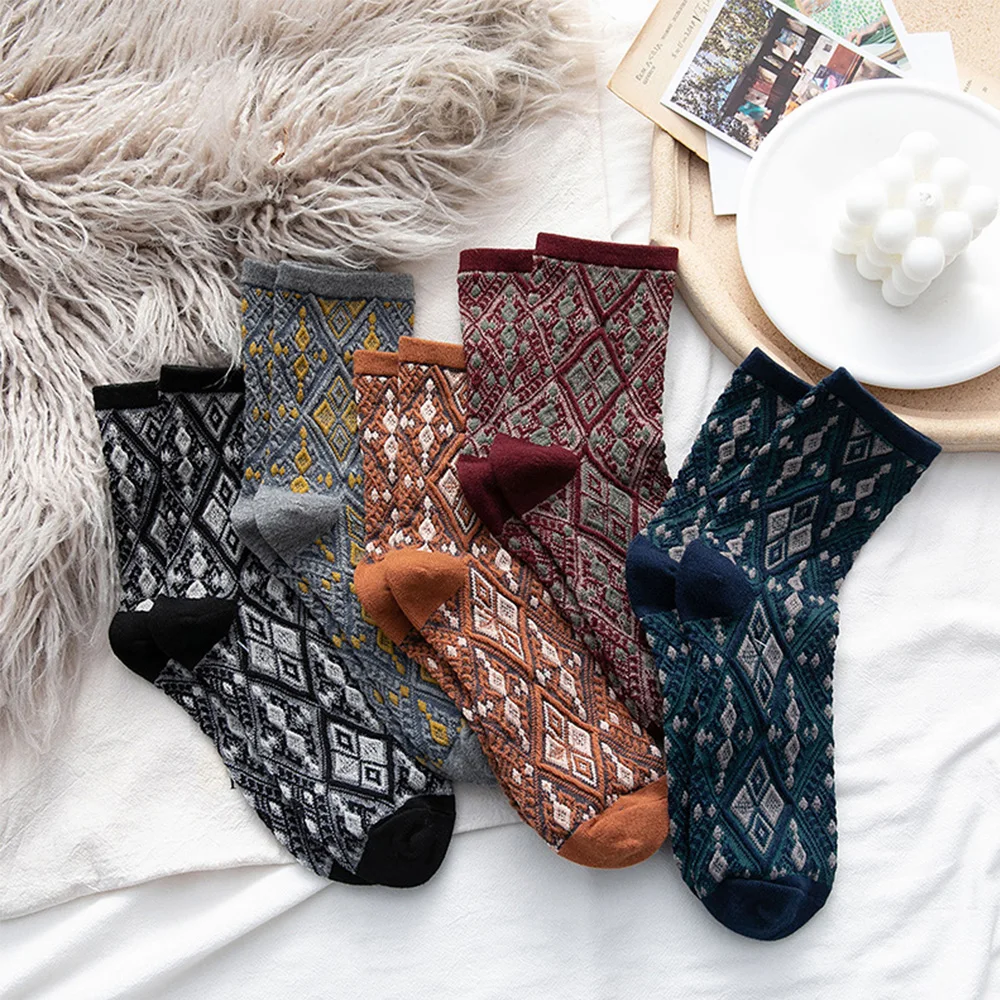 Women Socks New Hot Plaid Cotton Soft Harajuku Retro Vintage Streetwear Long Socks for Woman Japanese Kawaii Cute Sock
Women Socks New Hot Plaid Cotton Soft Harajuku Retro Vintage Streetwear Long Socks for Woman Japanese Kawaii Cute Sock