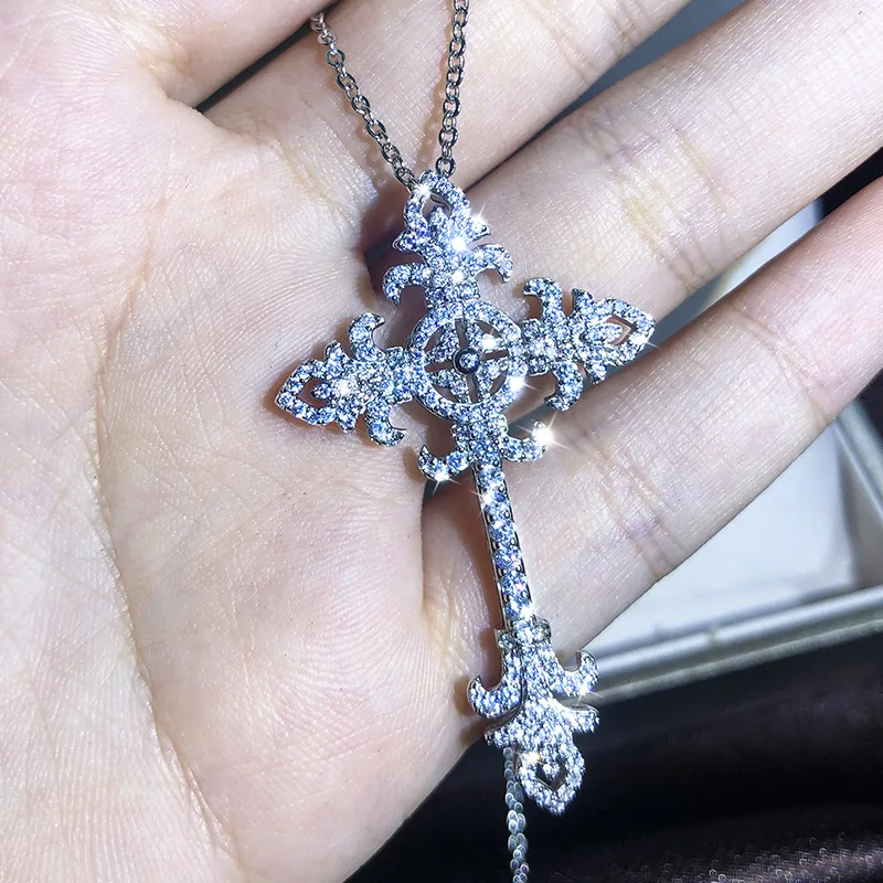 Hip Hop Diamond CZ Cross Necklace Full Of Diamonds Sparkling Rapper Fashion Jewelry Gift
Hip Hop Diamond CZ Cross Necklace Full Of Diamonds Sparkling Rapper Fashion Jewelry Gift