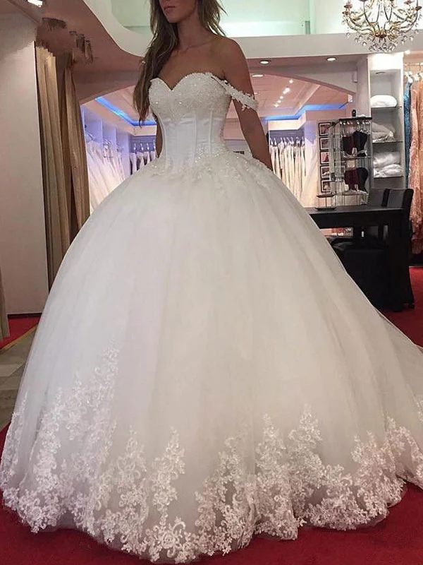 Ball Gown Sweetheart Court Train Off The Shoulder Tulle Wedding Dresses For Bride With Beading Applique
Ball Gown Sweetheart Court Train Off The Shoulder Tulle Wedding Dresses For Bride With Beading Applique