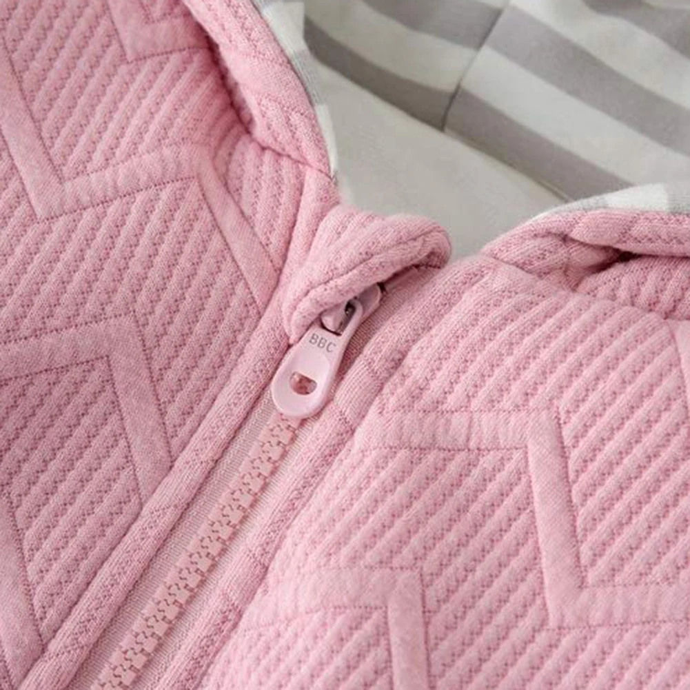Unisex Baby Hooded Romper Kids Boy Girl Cartoon Animal Patchwork Front Zipper Jumpsuit Long Sleeve Cute Winter Clothes
Unisex Baby Hooded Romper Kids Boy Girl Cartoon Animal Patchwork Front Zipper Jumpsuit Long Sleeve Cute Winter Clothes