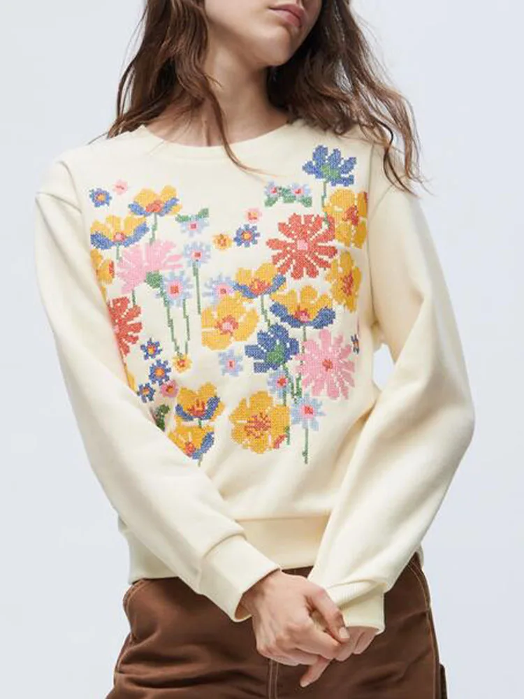 ZA autumn new women's sweater simple casual pastoral style flower embroidery round neck pullover loose comfortable top
ZA autumn new women's sweater simple casual pastoral style flower embroidery round neck pullover loose comfortable top