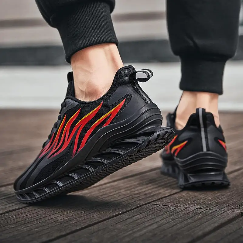 Korean Version Fashion Spring Summer New Mesh Breathable Blade Rubber Sole Men's Shoes 2020 Hot Sell Light Weight Running Shoes 
Korean Version Fashion Spring Summer New Mesh Breathable Blade Rubber Sole Men's Shoes 2020 Hot Sell Light Weight Running Shoes