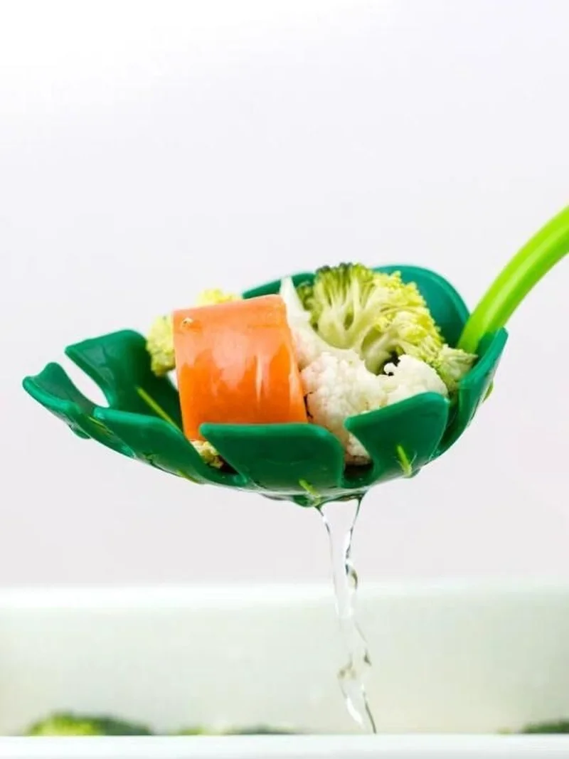 Creative turtle leaf spoon leaf colander noodle spoon colander ABS spaghetti spoon fish noodle meatball vegetable drain gadget
Creative turtle leaf spoon leaf colander noodle spoon colander ABS spaghetti spoon fish noodle meatball vegetable drain gadget