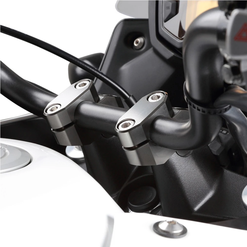 For MV agusta Brutale 1090 RR 22mm 7/8" Handlebar Risers Mounting Riser Standard Bar Extension Back Moved Up Motorcycle Aluminum
For MV agusta Brutale 1090 RR 22mm 7/8" Handlebar Risers Mounting Riser Standard Bar Extension Back Moved Up Motorcycle Aluminum