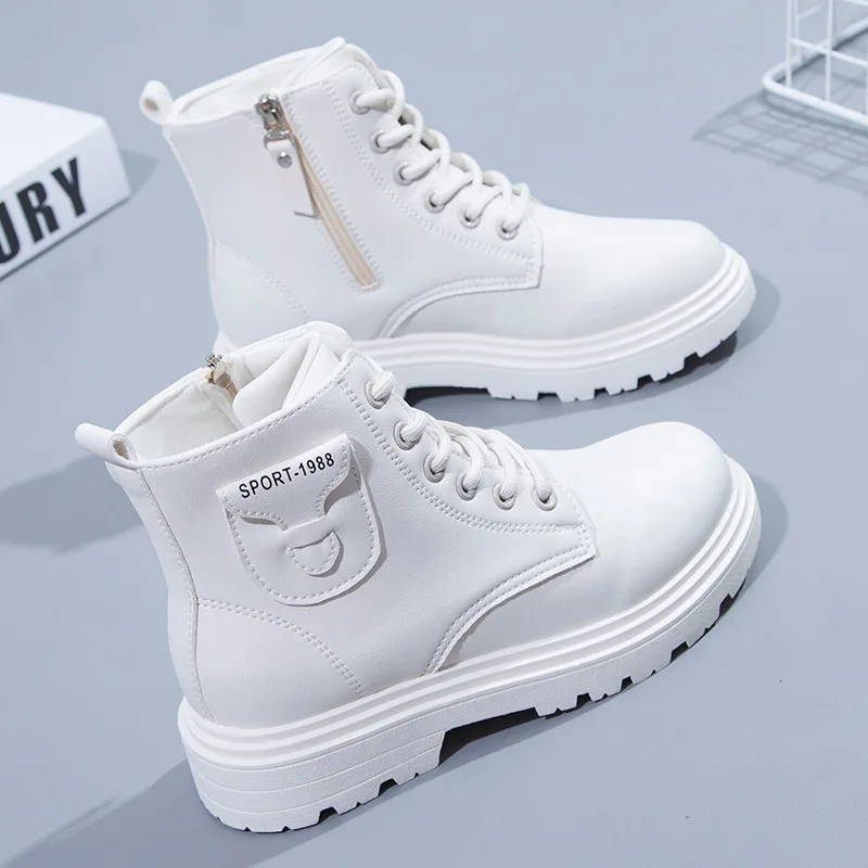 Women's Boots Autumn Winter 2021 New Martins Boots Leather Platform Booties Woman Fashion Black White Zipper Lace Up Women Shoes
Women's Boots Autumn Winter 2021 New Martins Boots Leather Platform Booties Woman Fashion Black White Zipper Lace Up Women Shoes