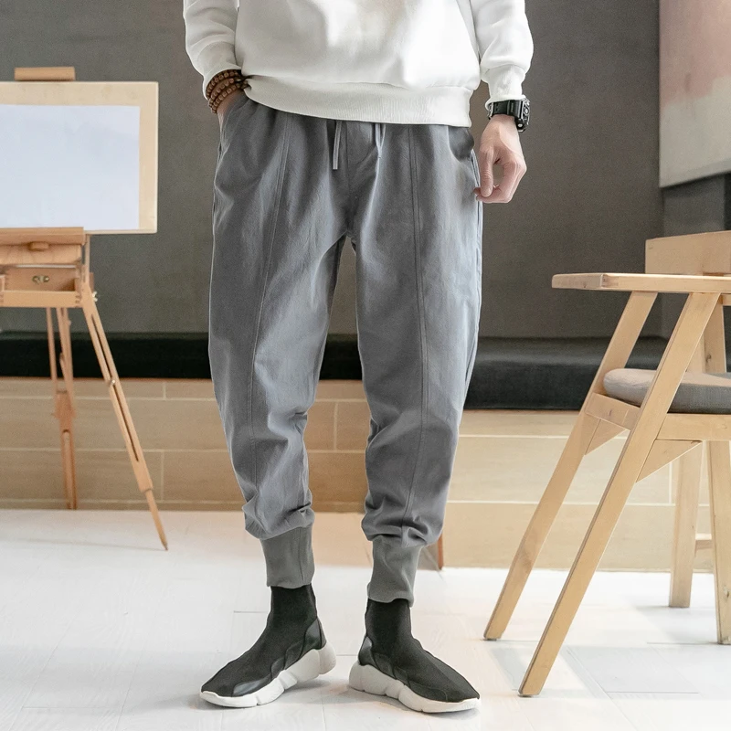 2021New Fashion Solid Cotton Linen Harem Pants Mens Korean Fashion Joggers Pants Male Streetwear Harajuku Trousers Plus Size
2021New Fashion Solid Cotton Linen Harem Pants Mens Korean Fashion Joggers Pants Male Streetwear Harajuku Trousers Plus Size