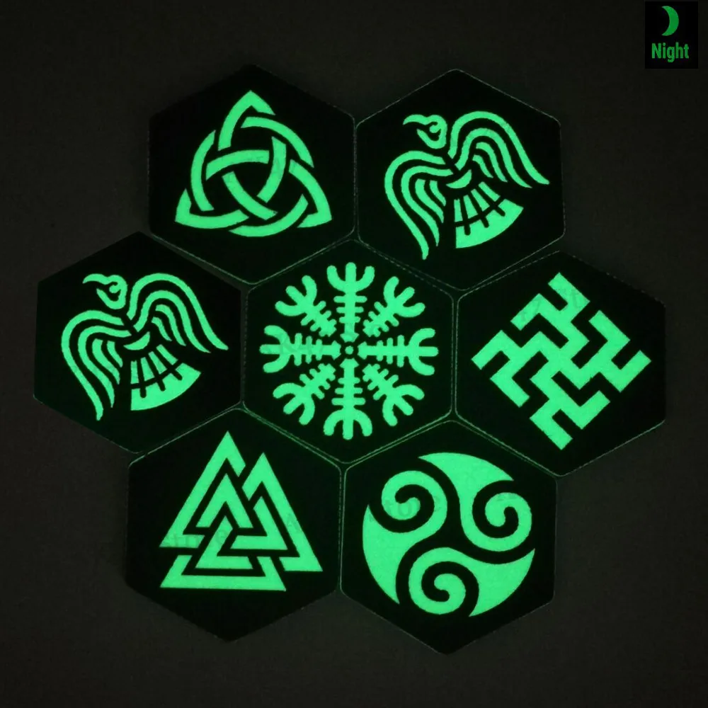 Thor Sign Crow Knot Triskelion Vegvisir Knoton Helm of Awe Valknut военный тактический Викинг норвежский