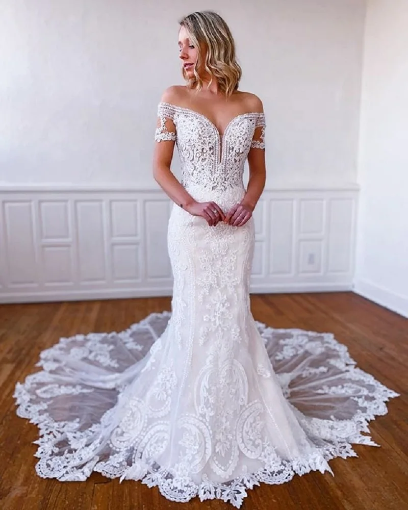 Off Shoulder Lace Mermaid Hand Made Beading Backless Elegant Ukraine Wedding Dress
Off Shoulder Lace Mermaid Hand Made Beading Backless Elegant Ukraine Wedding Dress