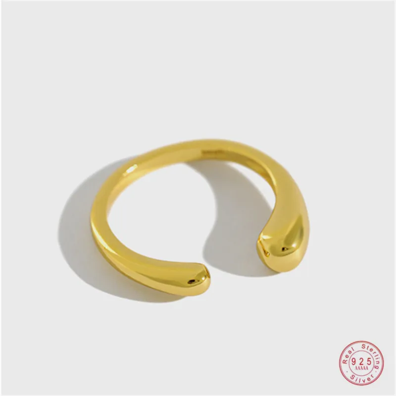 HI MAN 925 Sterling Silver INS Simple Temperament Water Drop Glossy Ring Women Luxury Banquet Gift Jewelry
HI MAN 925 Sterling Silver INS Simple Temperament Water Drop Glossy Ring Women Luxury Banquet Gift Jewelry