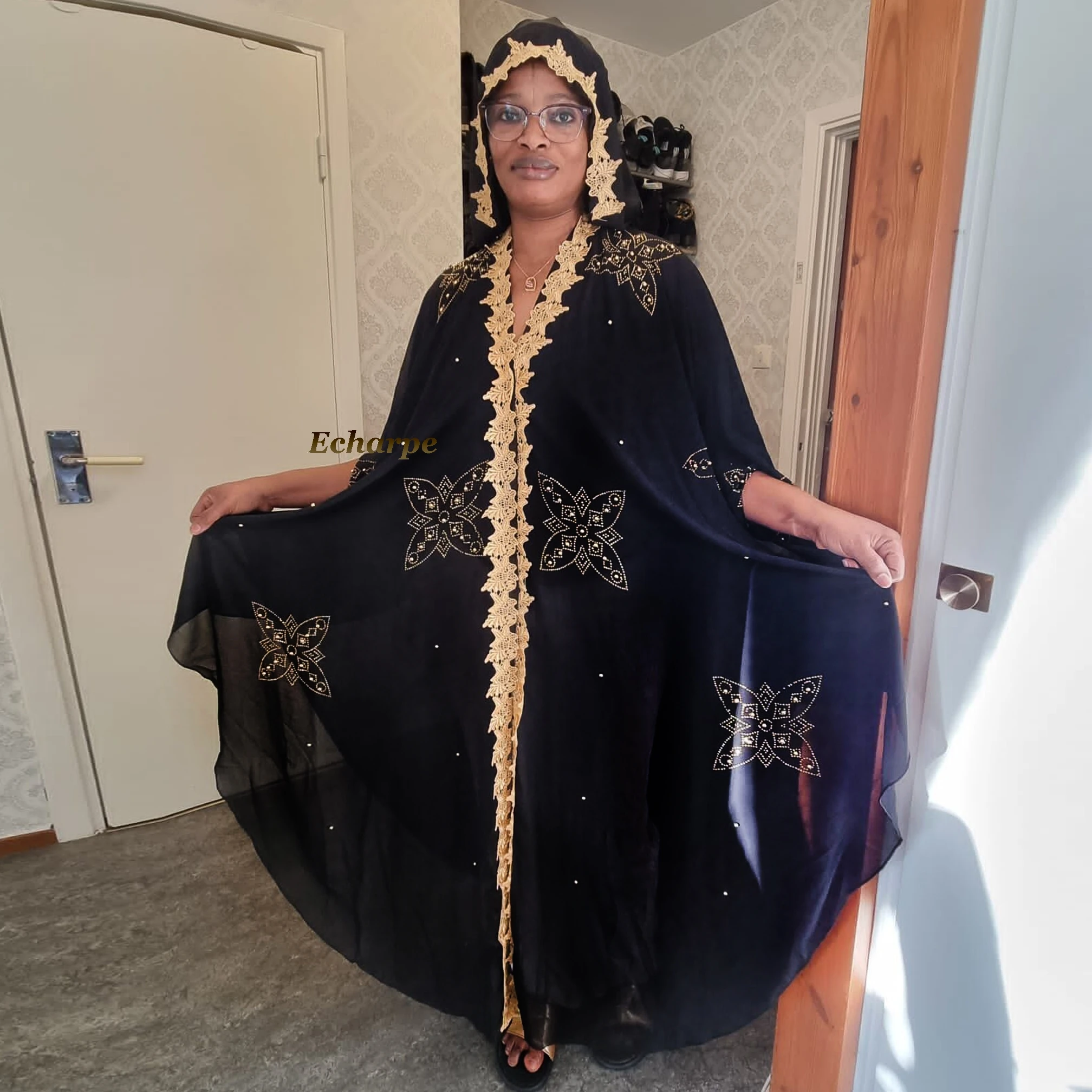 2022 African Dress Women Dashiki Diamond African Clothes Dubai Muslim Open Abaya Dress Africa Boubou Robe Muslim Kimono Abaya
2022 African Dress Women Dashiki Diamond African Clothes Dubai Muslim Open Abaya Dress Africa Boubou Robe Muslim Kimono Abaya