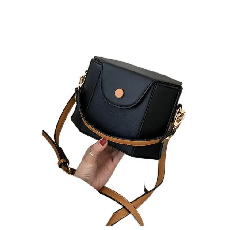 Women's bag 2021 new street trend net red fashion bucket bag foreign style messenger bag
Women's bag 2021 new street trend net red fashion bucket bag foreign style messenger bag