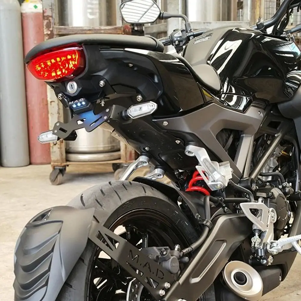 Универсальный держатель номерного знака Для HONDA CB125R CB300R, хвостовик мотоцикла, аккуратный Устранитель номерного знака, светильник
Универсальный держатель номерного знака Для HONDA CB125R CB300R, хвостовик мотоцикла, аккуратный Устранитель номерного знака, светильник