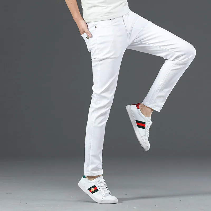 New white fashion casual men's Korean slim fit popular stretch straight leg jeans pants
New white fashion casual men's Korean slim fit popular stretch straight leg jeans pants