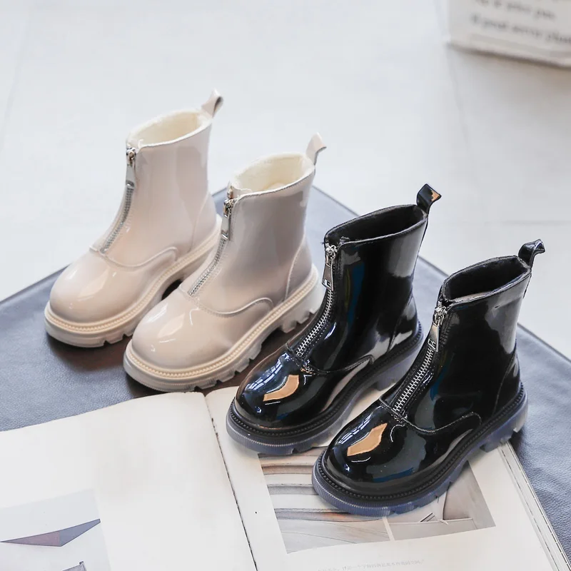 Girls Glossy PU Waterproof Britain Style New 2021 Winter Snow Boots Warm Princess Japanese Solid Black Front Zip Martin Boots
Girls Glossy PU Waterproof Britain Style New 2021 Winter Snow Boots Warm Princess Japanese Solid Black Front Zip Martin Boots