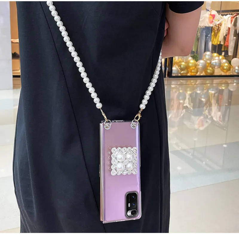 For Samsung Galaxy Z Fold 5 4 2 3 5G Luxury Fashion Bling Diamond Flower Stand Bracket Long Pearl Chain Crossbody Case Cover
For Samsung Galaxy Z Fold 5 4 2 3 5G Luxury Fashion Bling Diamond Flower Stand Bracket Long Pearl Chain Crossbody Case Cover