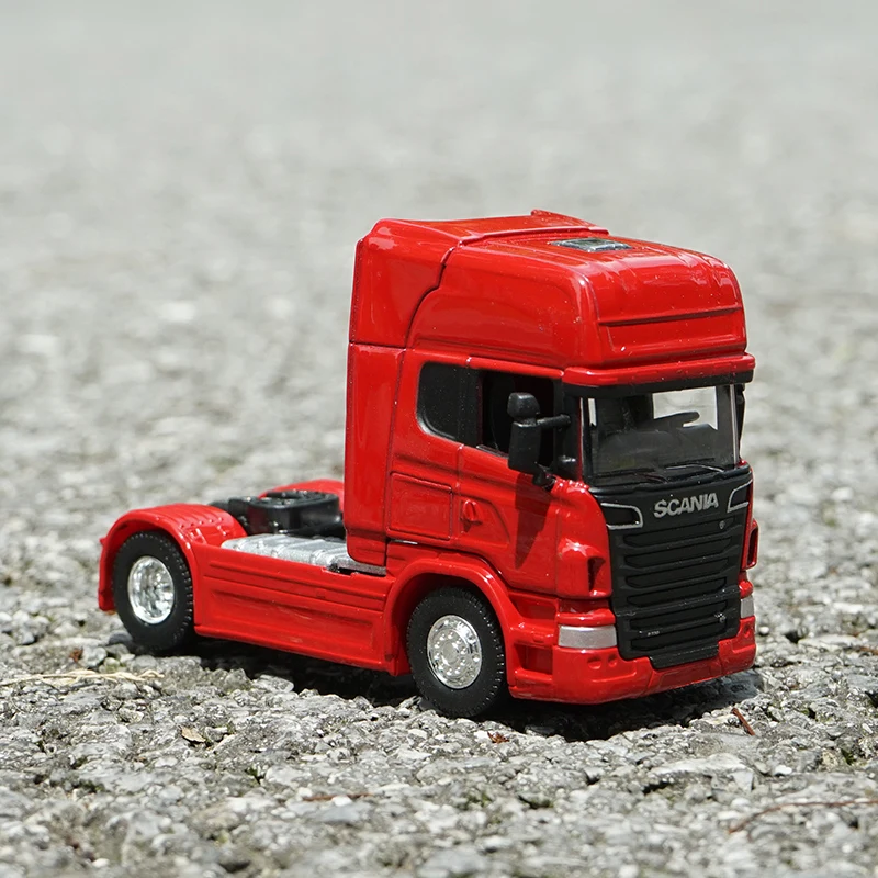 Welly Diecast 1:64 For Man SCANIA Tractor Container Alloy Car Model Collection Souvenir Ornaments Diaplay Vehicle Toy Gifts
Welly Diecast 1:64 For Man SCANIA Tractor Container Alloy Car Model Collection Souvenir Ornaments Diaplay Vehicle Toy Gifts