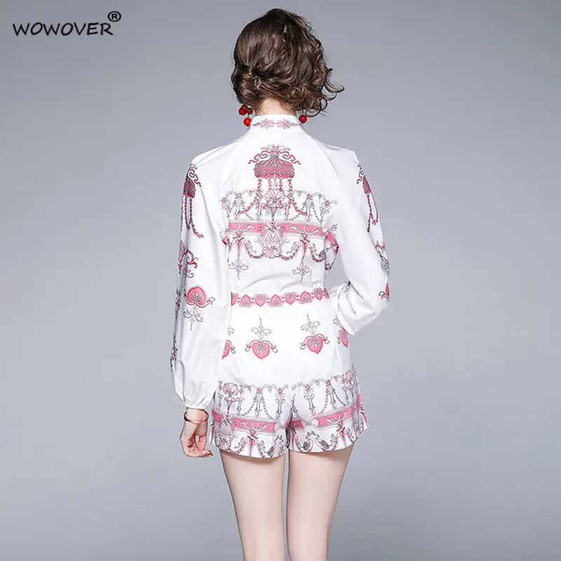 Fashion Summer Runway 2 Piece Set 2021 New Long Sleeve Vintage Print Shirt and Shorts Suit Holiday Casual Outfits
Fashion Summer Runway 2 Piece Set 2021 New Long Sleeve Vintage Print Shirt and Shorts Suit Holiday Casual Outfits