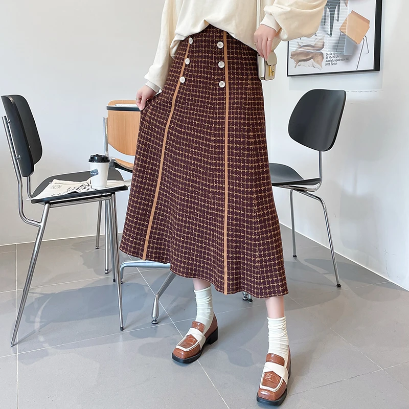 Autumn And Winter Women's Double-breasted Knitted Skirt Korean Style Elegant High Waist A-line Fashion Sweater Plaid Midi Skirt 
Autumn And Winter Women's Double-breasted Knitted Skirt Korean Style Elegant High Waist A-line Fashion Sweater Plaid Midi Skirt