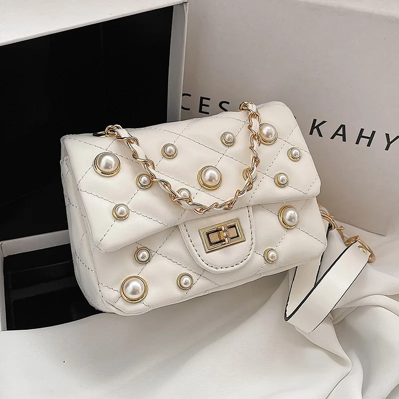 YANIGELAN Luxury Brand Lingge Chain Bag 2021 New High-Quality Leather Ladies Design Handbags Pearl Shoulder Messenger Pack сумки
YANIGELAN Luxury Brand Lingge Chain Bag 2021 New High-Quality Leather Ladies Design Handbags Pearl Shoulder Messenger Pack сумки