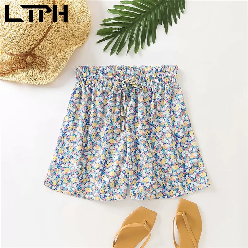 LTPH Casual Resort style drawstring Women Shorts loose bottoms thin floral high waist Elastic Beach Short Pant 2021 Summer New
LTPH Casual Resort style drawstring Women Shorts loose bottoms thin floral high waist Elastic Beach Short Pant 2021 Summer New